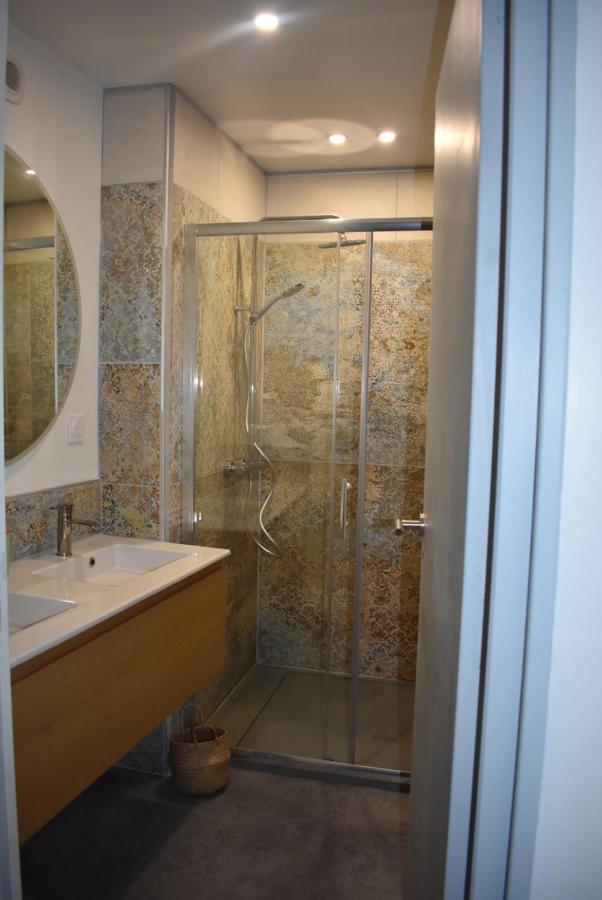 Le Duclos, Appartement Rez-De-Jardin Dinan Centre Екстер'єр фото
